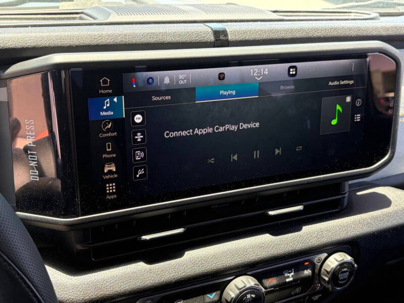 2025 Jeep Gladiator NightHawk