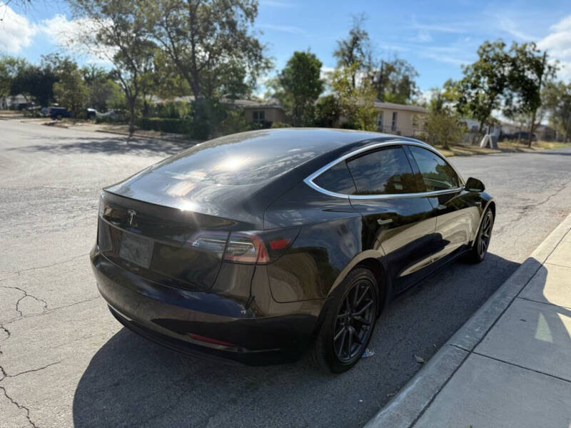 2019 Tesla Model 3 Standard Range