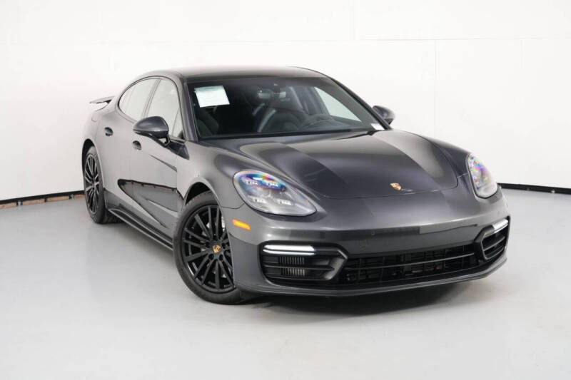 2019 Porsche Panamera GTS
