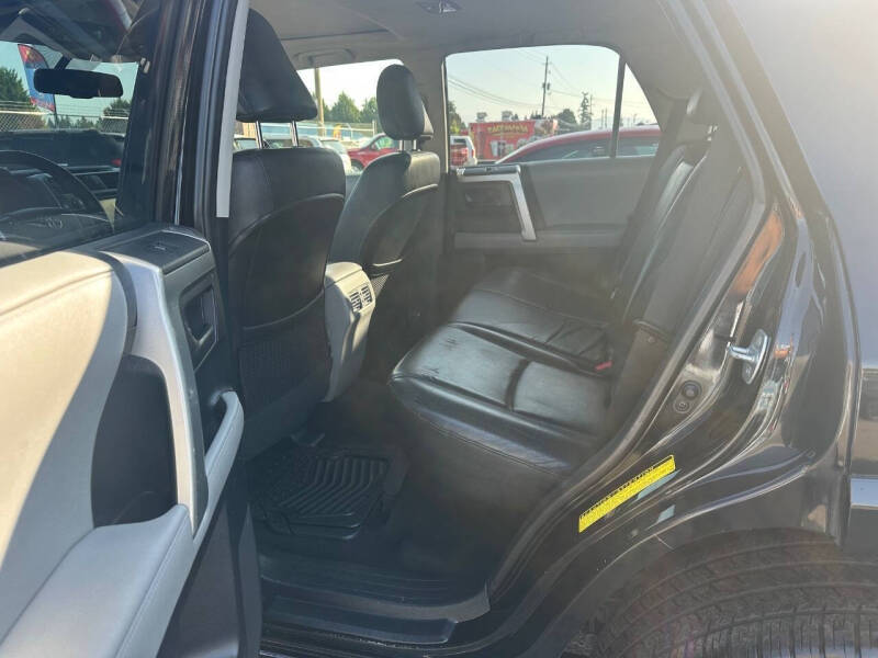 2013 Toyota 4Runner SR5