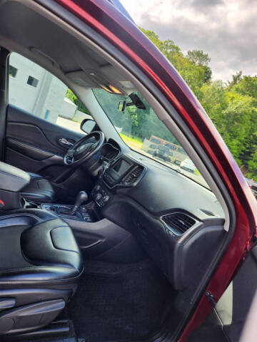 2019 Jeep Cherokee Latitude Plus
