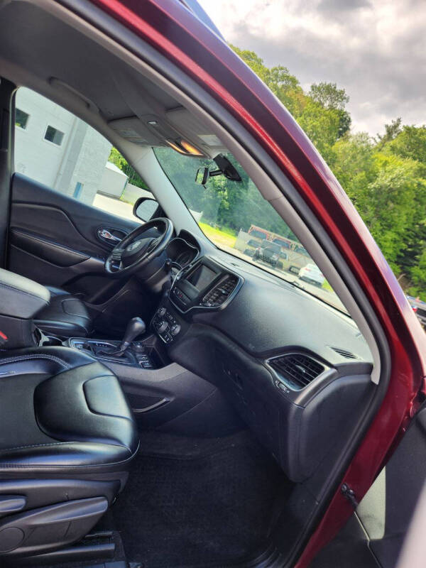 2019 Jeep Cherokee Latitude Plus