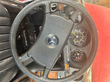 1982 Mercedes-Benz 380-Class 380 SL