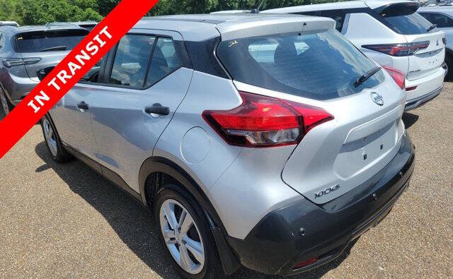 2020 Nissan Kicks S