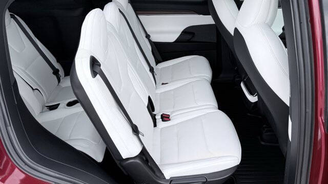 2023 Tesla Model X Standard Range
