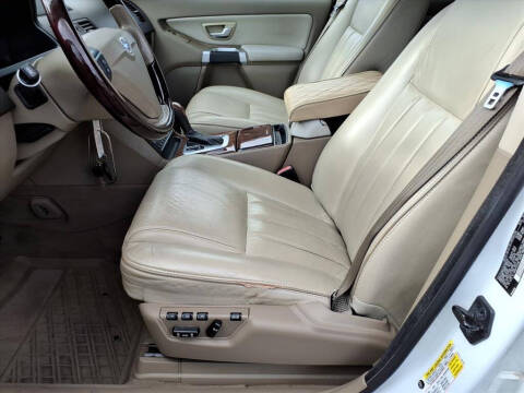 2014 Volvo XC90 3.2