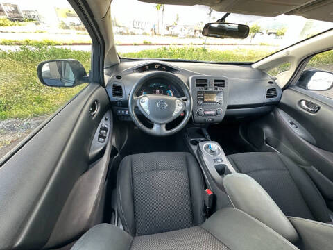 2015 Nissan LEAF S
