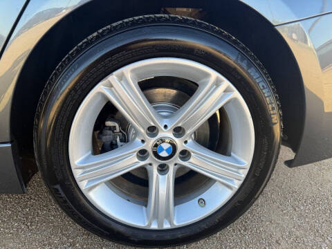 2015 BMW 3 Series 328i