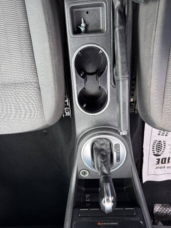 2012 Volkswagen Beetle 2.5L PZEV