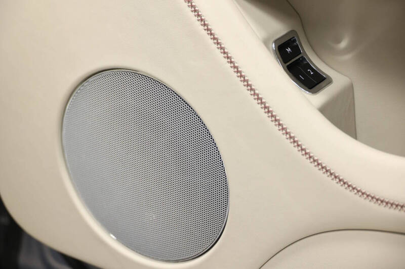 2020 Bentley Bentayga Hybrid