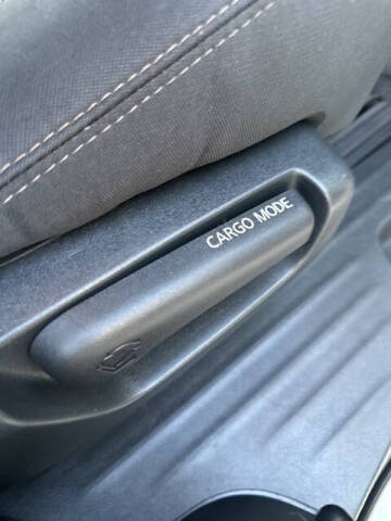 2020 Nissan Pathfinder S