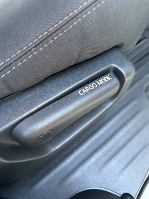 2020 Nissan Pathfinder S