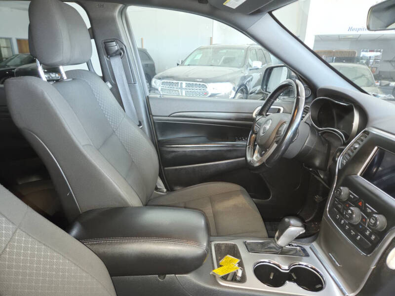 2021 Jeep Grand Cherokee Laredo E