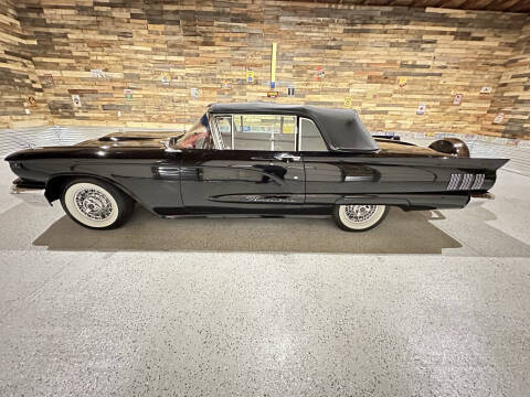 1960 Ford Thunderbird