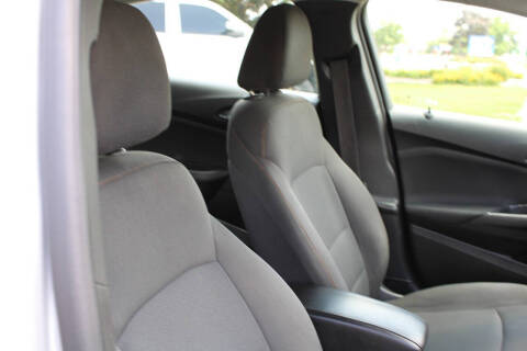 2019 Chevrolet Cruze LS