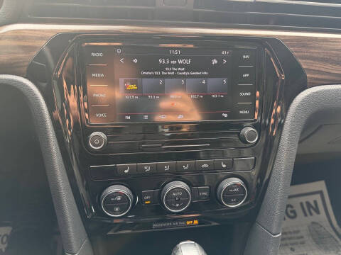 2022 Volkswagen Passat Limited Edition