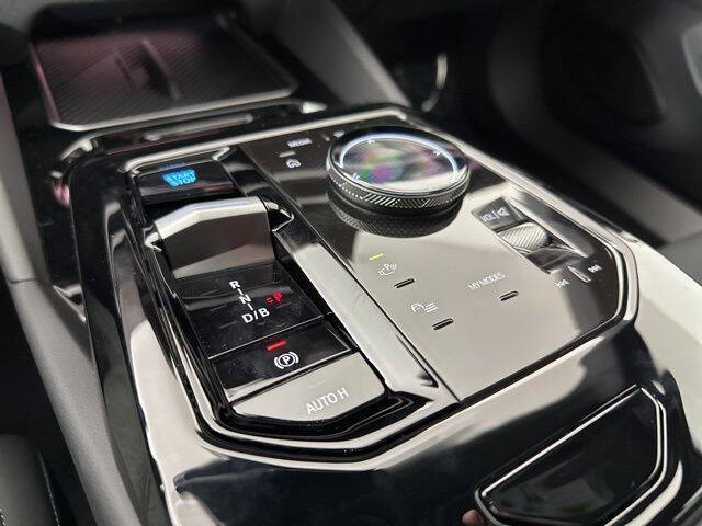 2024 BMW i5 eDrive40