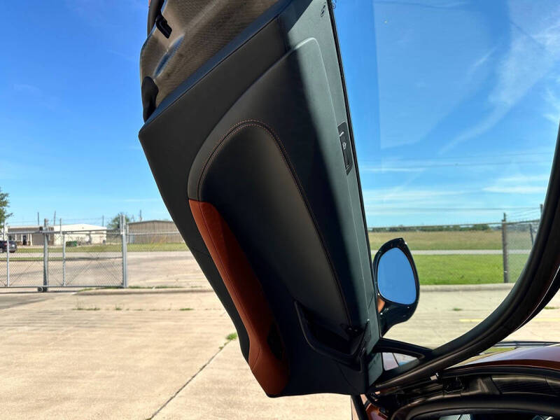 2019 BMW i8