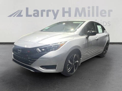 2025 Nissan Versa SR