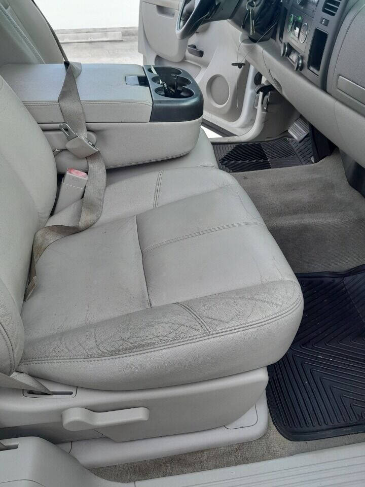 2012 GMC Sierra Pickup - $9,950