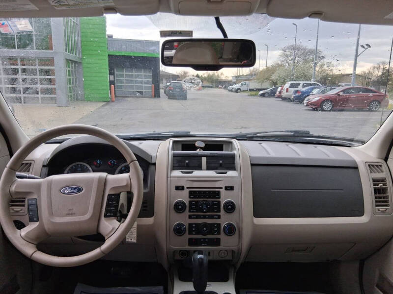 2011 Ford Escape XLT