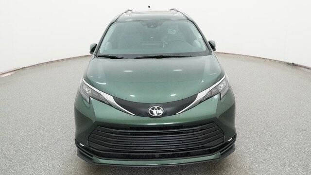 2026 Toyota Sienna