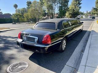 2006 Lincoln Town Car for sale at Evans Auto Brokerage & Sales in Thousand Oaks, CA