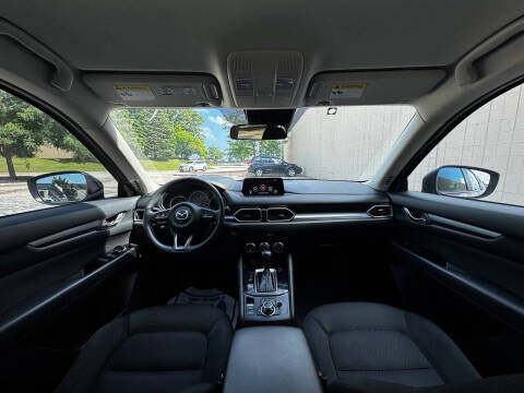 2017 Mazda CX-5 Sport