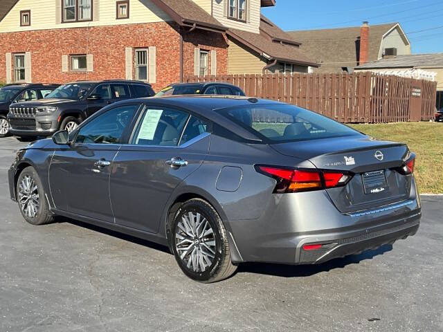 2023 Nissan Altima 2.5 SV