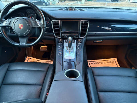 2015 Porsche Panamera