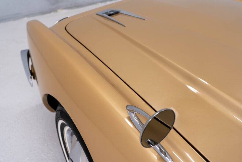 1964 Studebaker Avanti