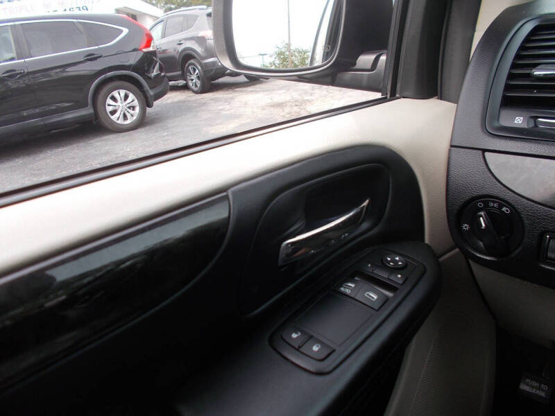2013 Dodge Grand Caravan SE