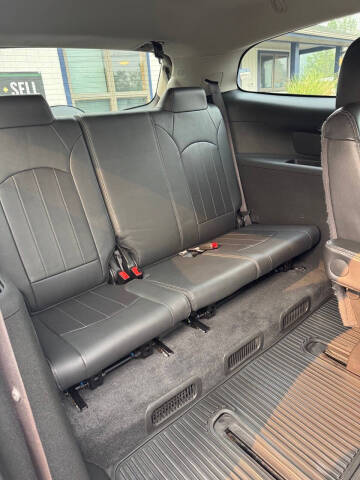 2017 Buick Enclave Leather