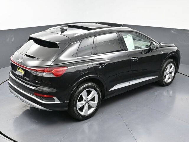 2024 Audi Q4 e-tron quattro Premium 50