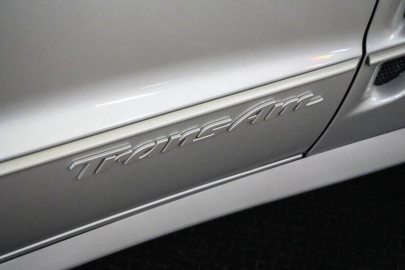 2000 Pontiac Firebird