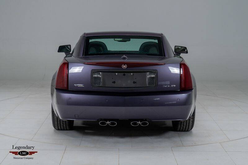 2004 Cadillac XLR