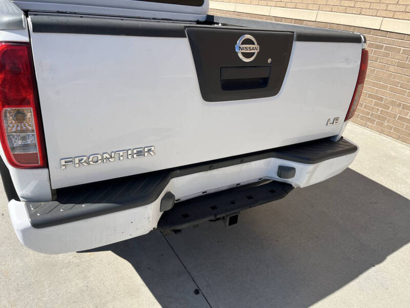 2006 Nissan Frontier LE