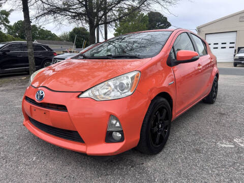 2013 Toyota Prius c Two