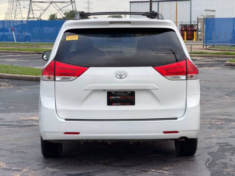 2014 Toyota Sienna