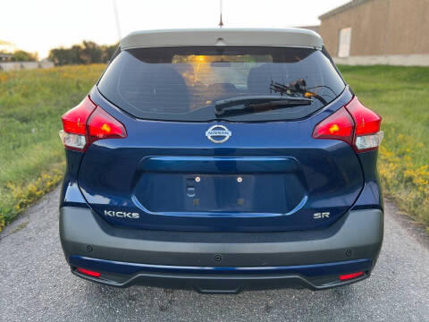 2018 Nissan Kicks SR