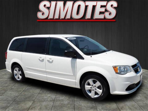 2013 Dodge Grand Caravan for sale at SIMOTES MOTORS in Minooka IL