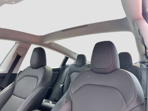 2025 Tesla Model 3 Long Range