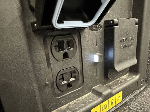 2023 Ford F-150 Lightning XLT