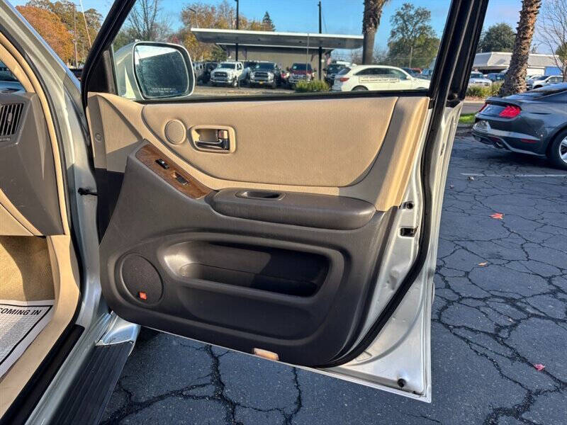 2003 Toyota Highlander Limited