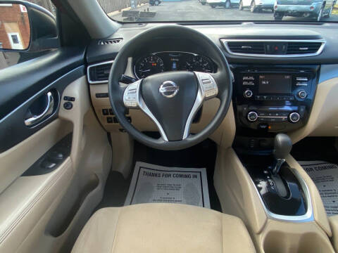 2016 Nissan Rogue SV