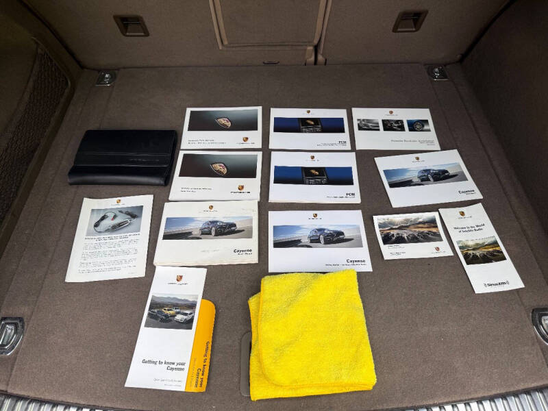2012 Porsche Cayenne Tiptronic
