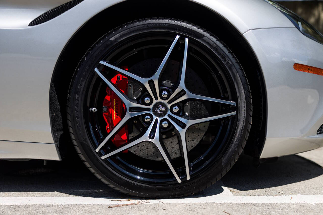 2015 Ferrari California T 56