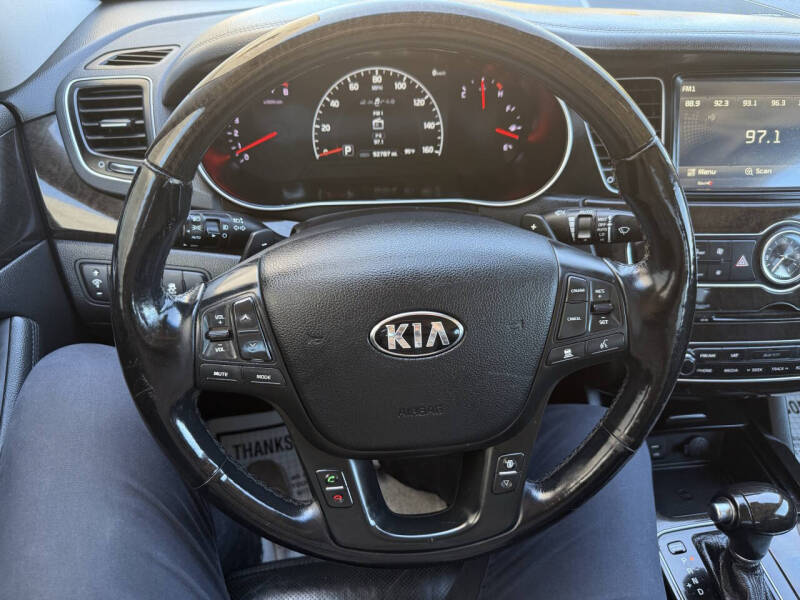 2016 Kia Cadenza Premium