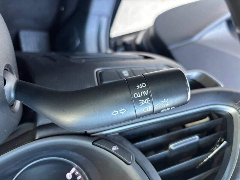 2023 Mazda Mazda3 Sedan 2.5 S Select