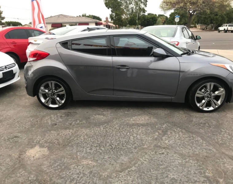 2012 Hyundai Veloster for sale at CURIEL'S AUTO SALES LLC in Yuma AZ